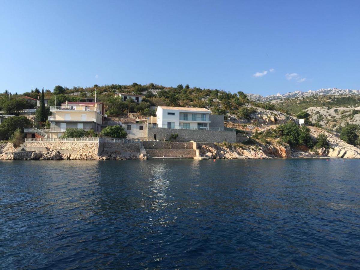 Villa Basthel Direct Aan Zee ,Verwarmd Zwembad En Sauna Barić Draga Eksteriør billede